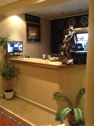 Отель Hotel Complex Romantic София-7